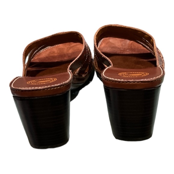 Nurture Women’s Tan Leather Wedge Heels Size 11. - Picture 4 of 5